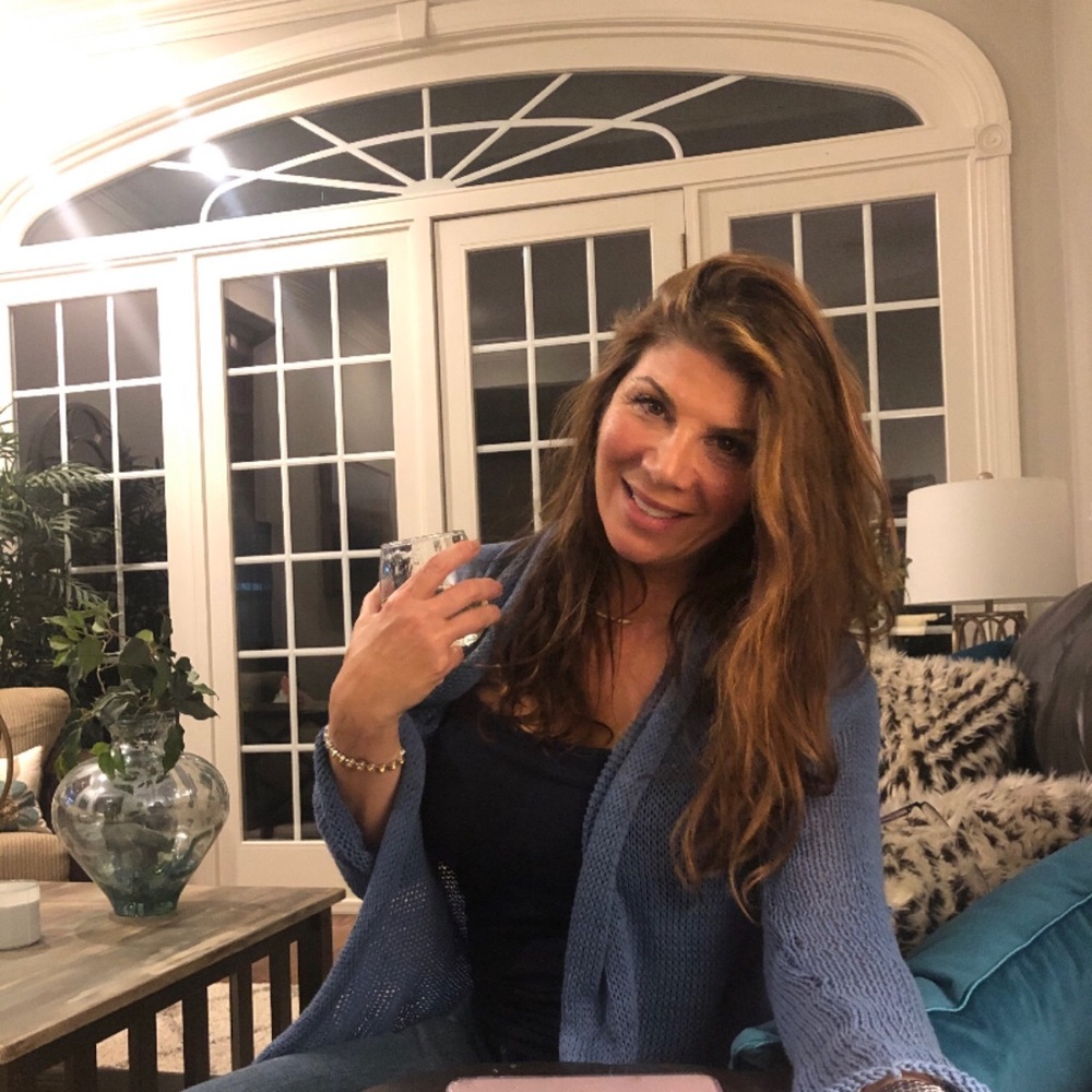 Meet your Posher, Lisa